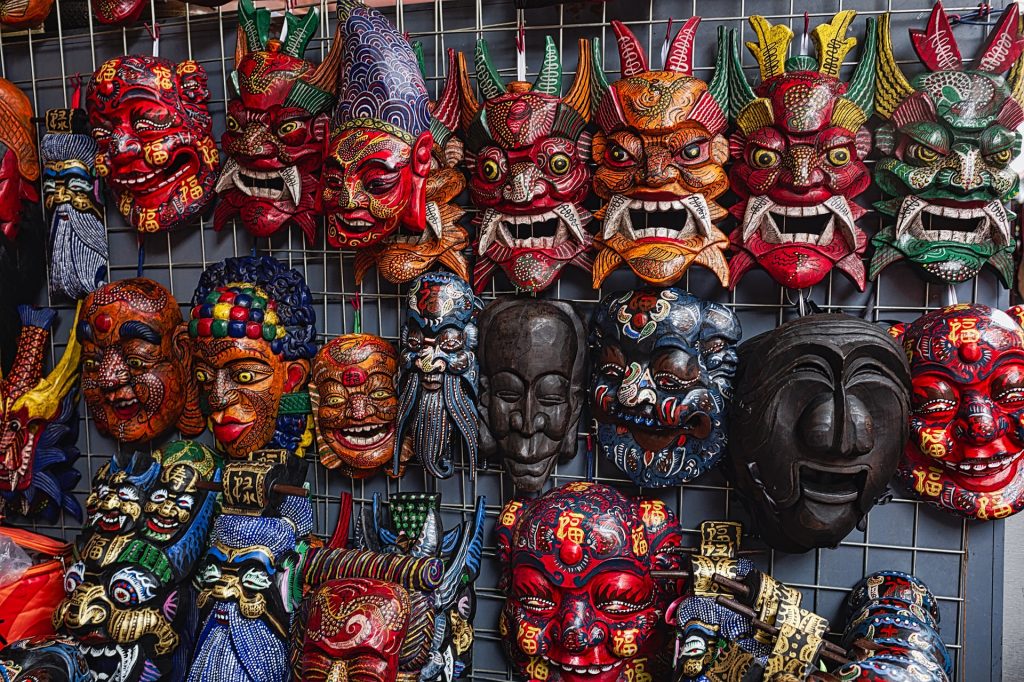 китайски маски