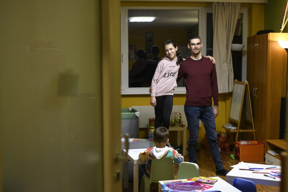 Програмистът, който избра да е детегледач